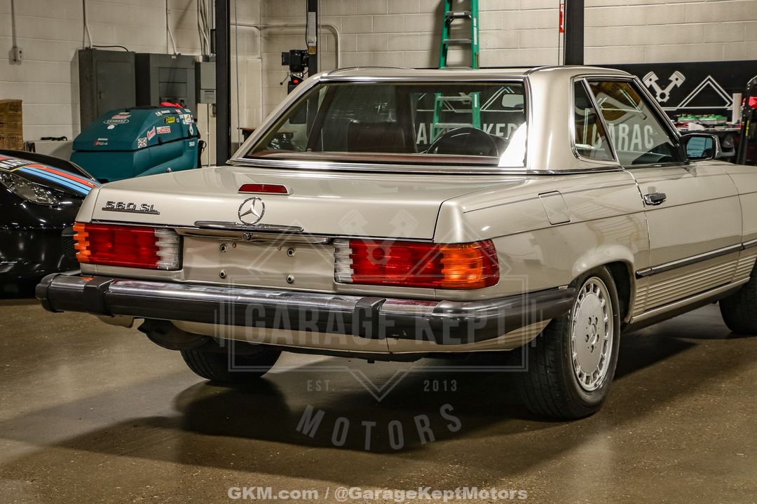 1986 Mercedes-Benz 560SL