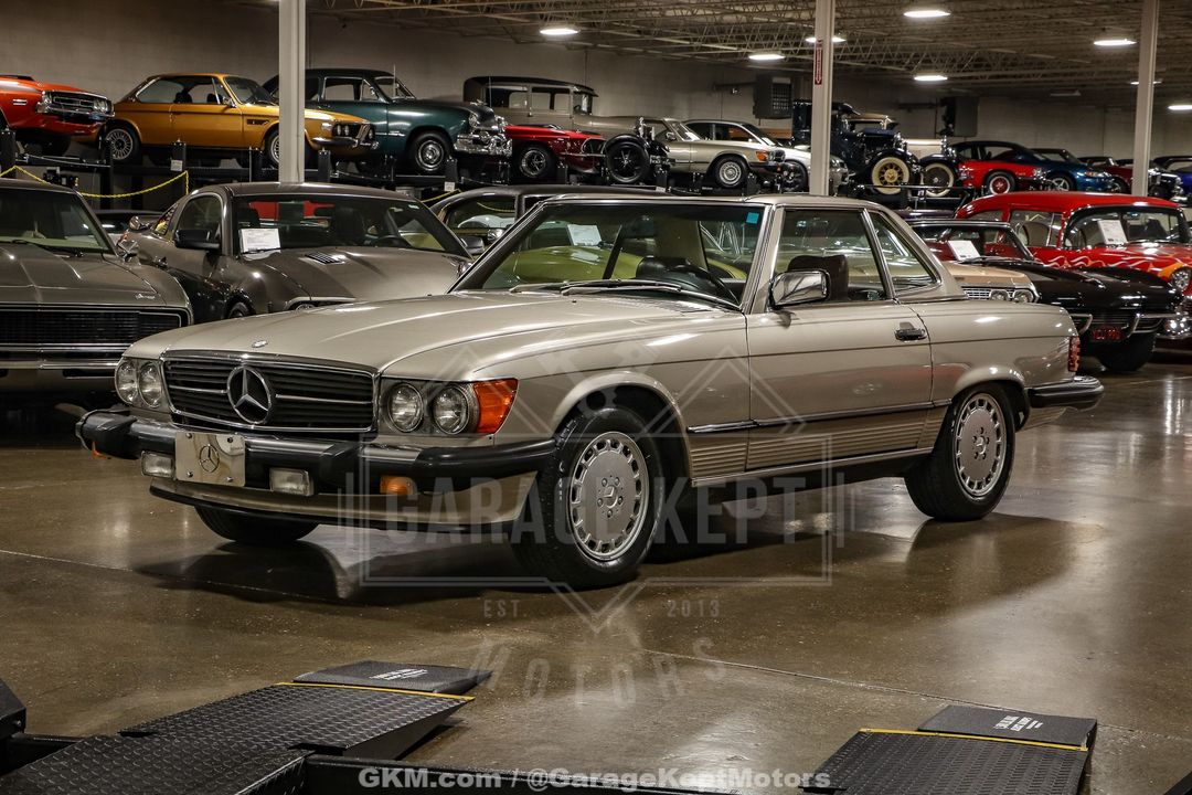 1986 Mercedes-Benz 560SL