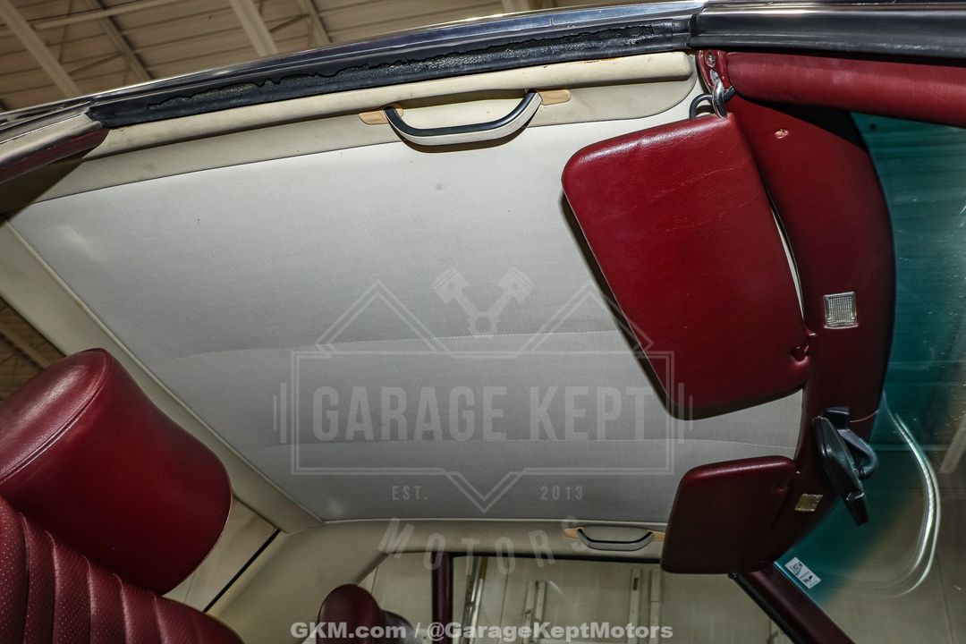 1986 Mercedes-Benz 560SL