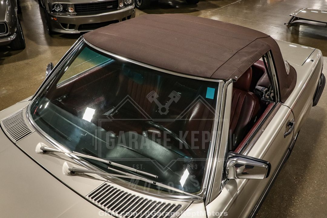 1986 Mercedes-Benz 560SL