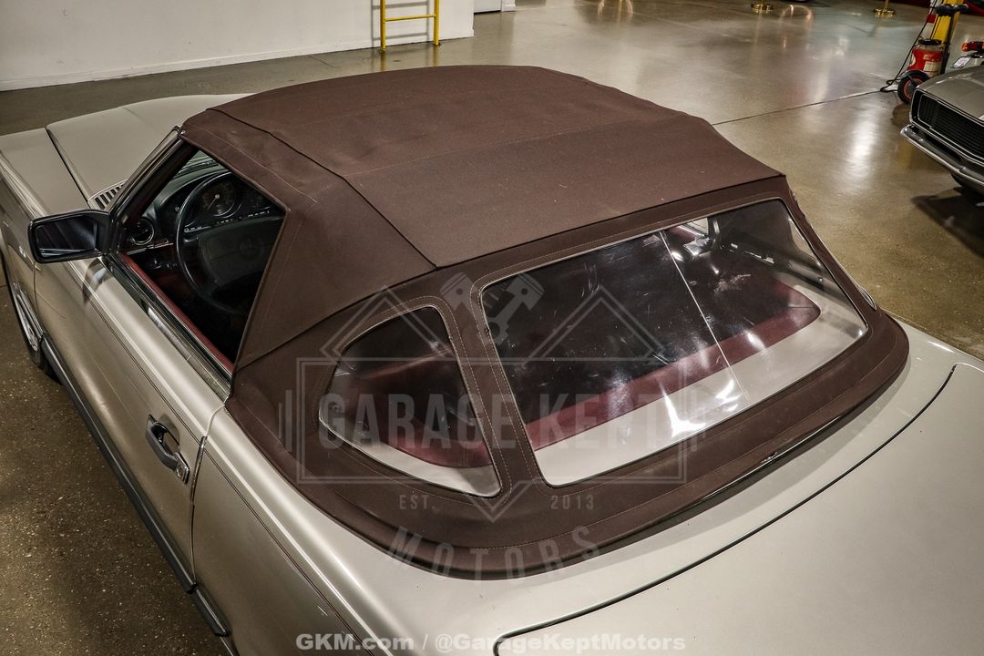 1986 Mercedes-Benz 560SL