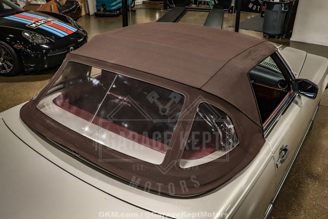 1986 Mercedes-Benz 560SL
