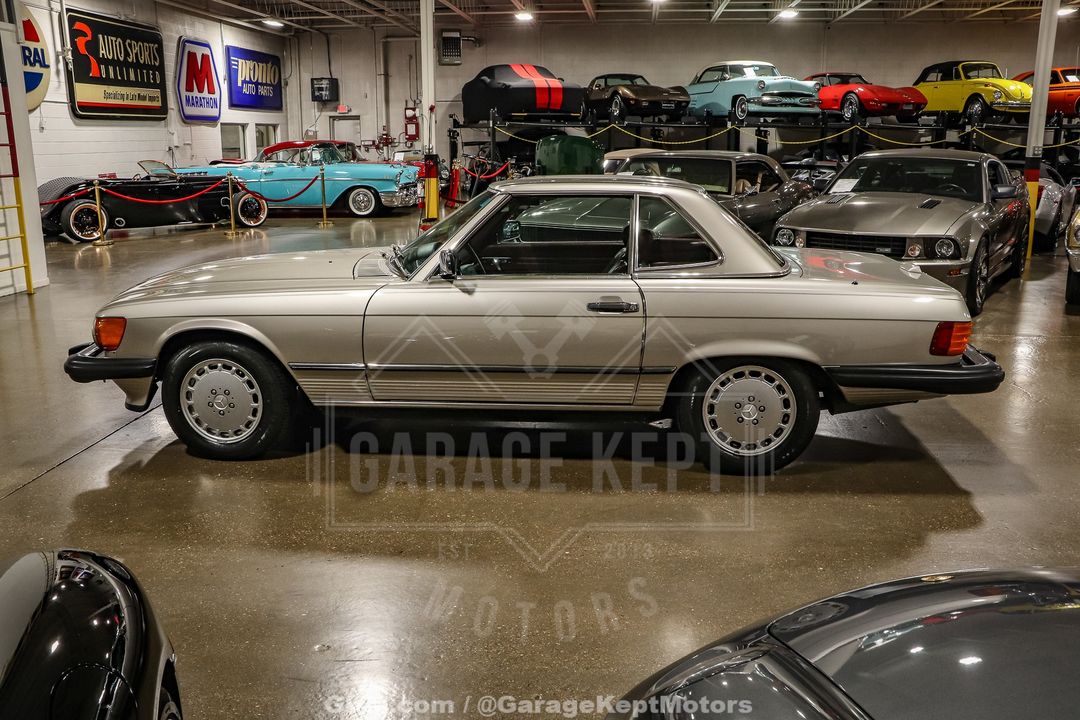 1986 Mercedes-Benz 560SL