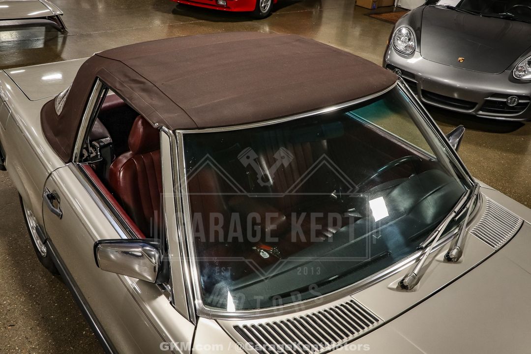 1986 Mercedes-Benz 560SL