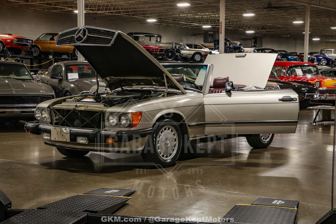 1986 Mercedes-Benz 560SL