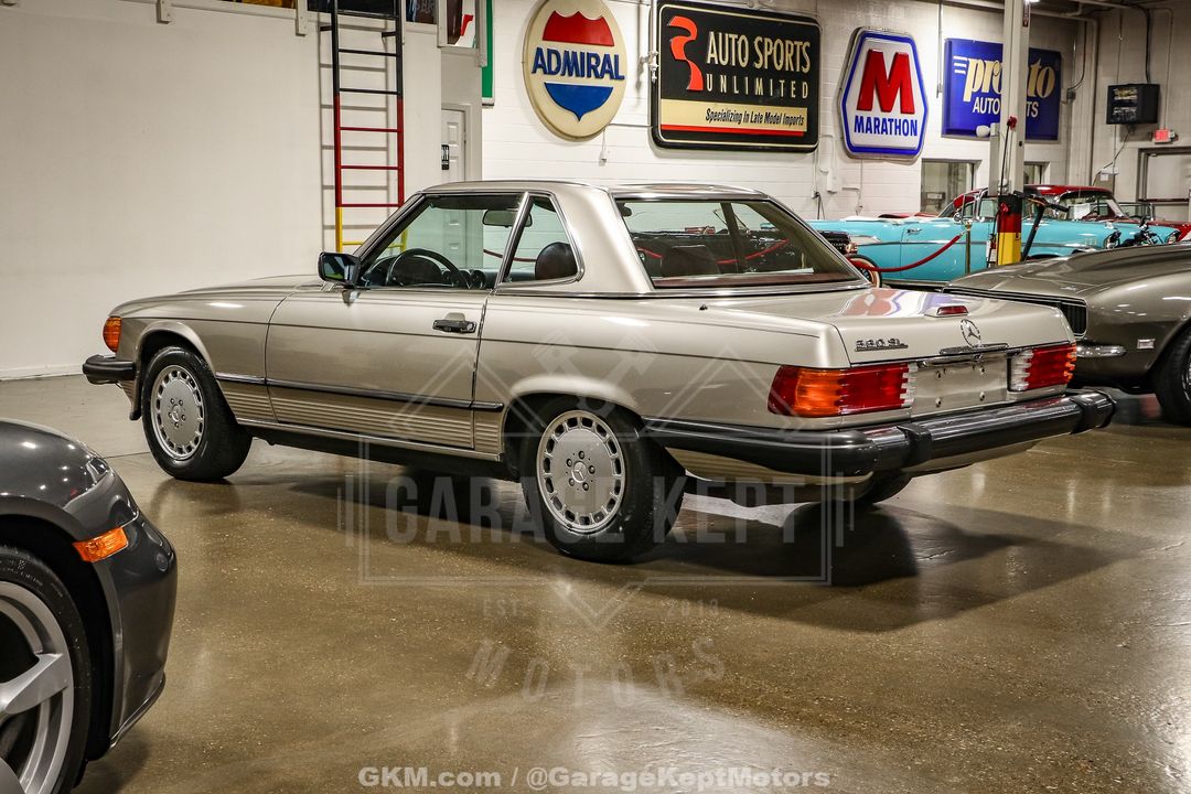 1986 Mercedes-Benz 560SL