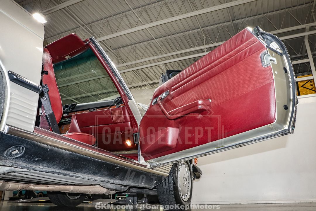 1986 Mercedes-Benz 560SL