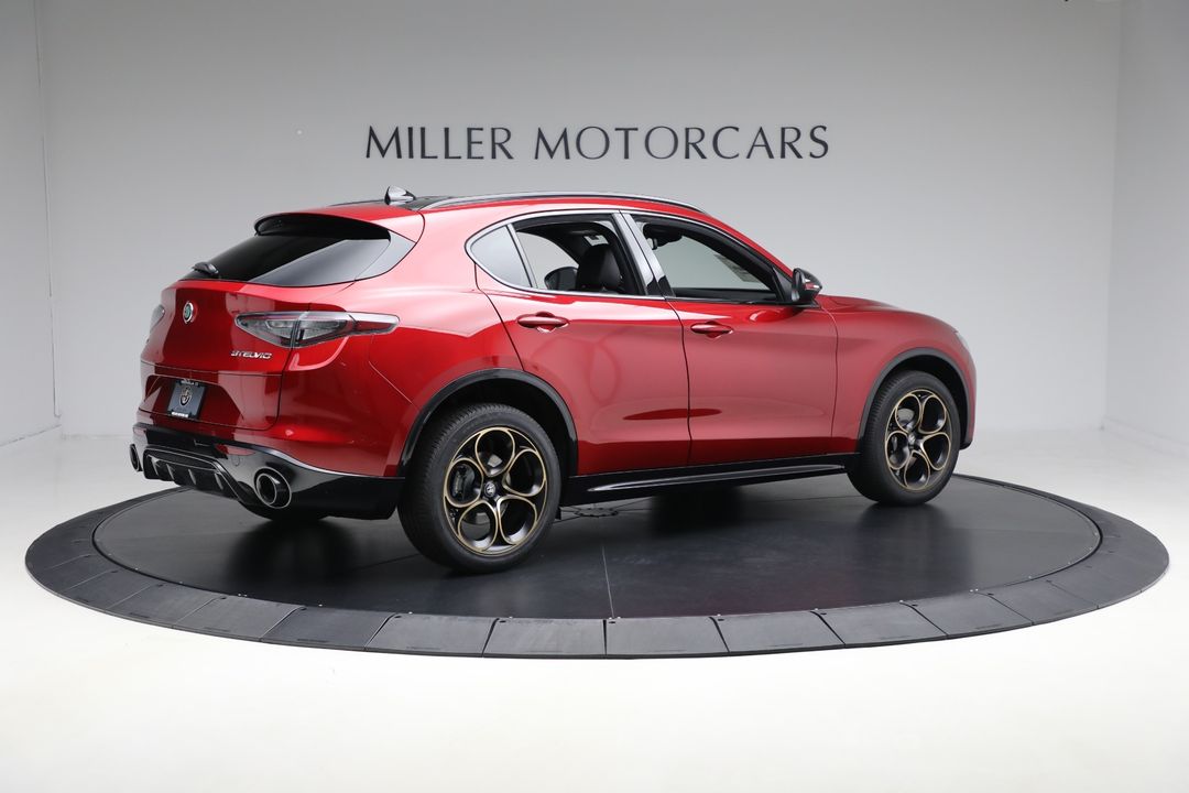 2025 Alfa Romeo Stelvio