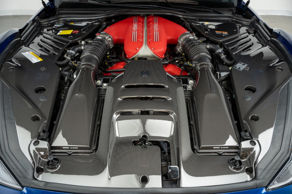 2022 Ferrari 812 Competizione
