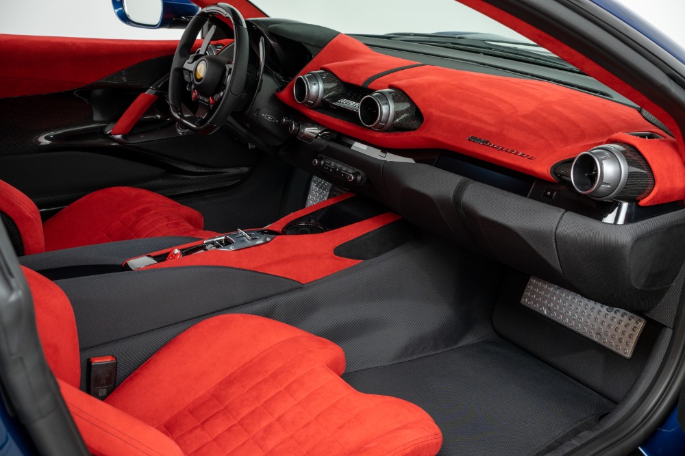 2022 Ferrari 812 Competizione