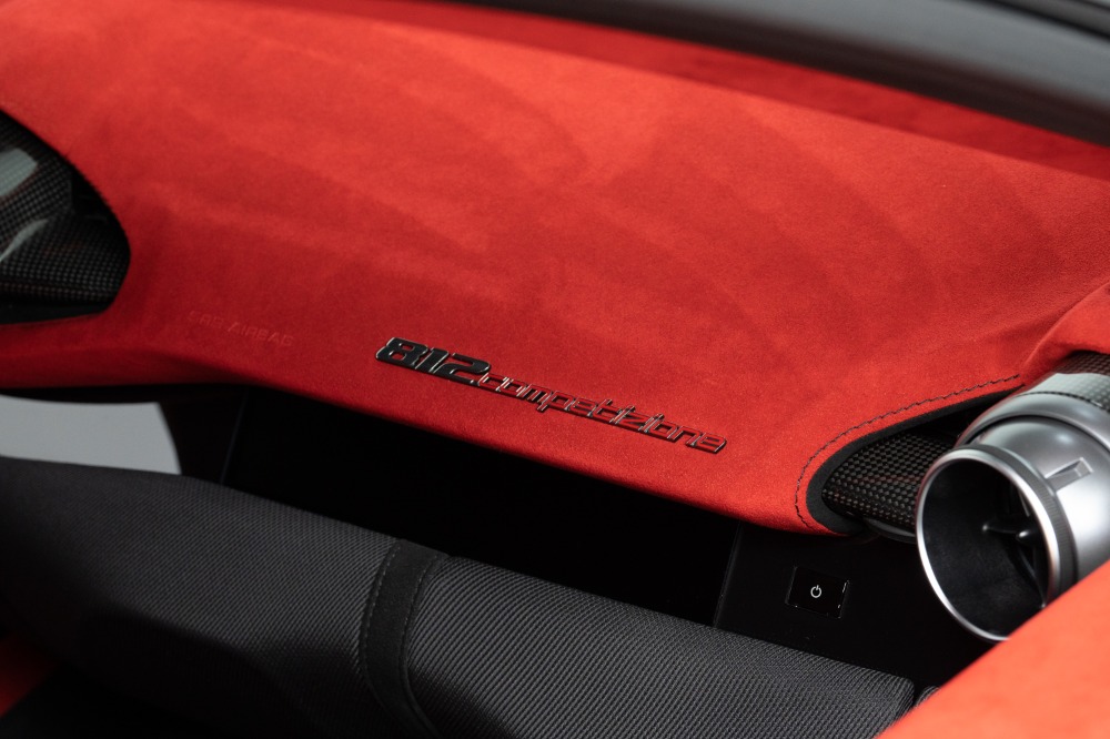 2022 Ferrari 812 Competizione