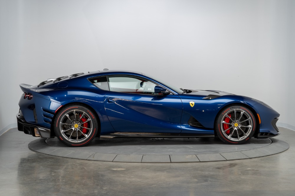 2022 Ferrari 812 Competizione