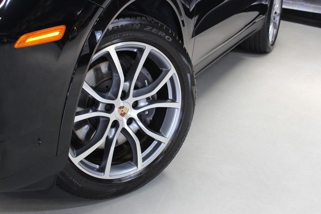 2025 Porsche Cayenne