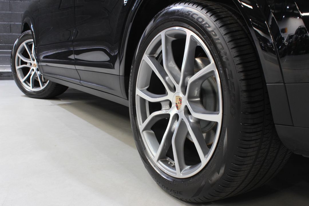 2025 Porsche Cayenne