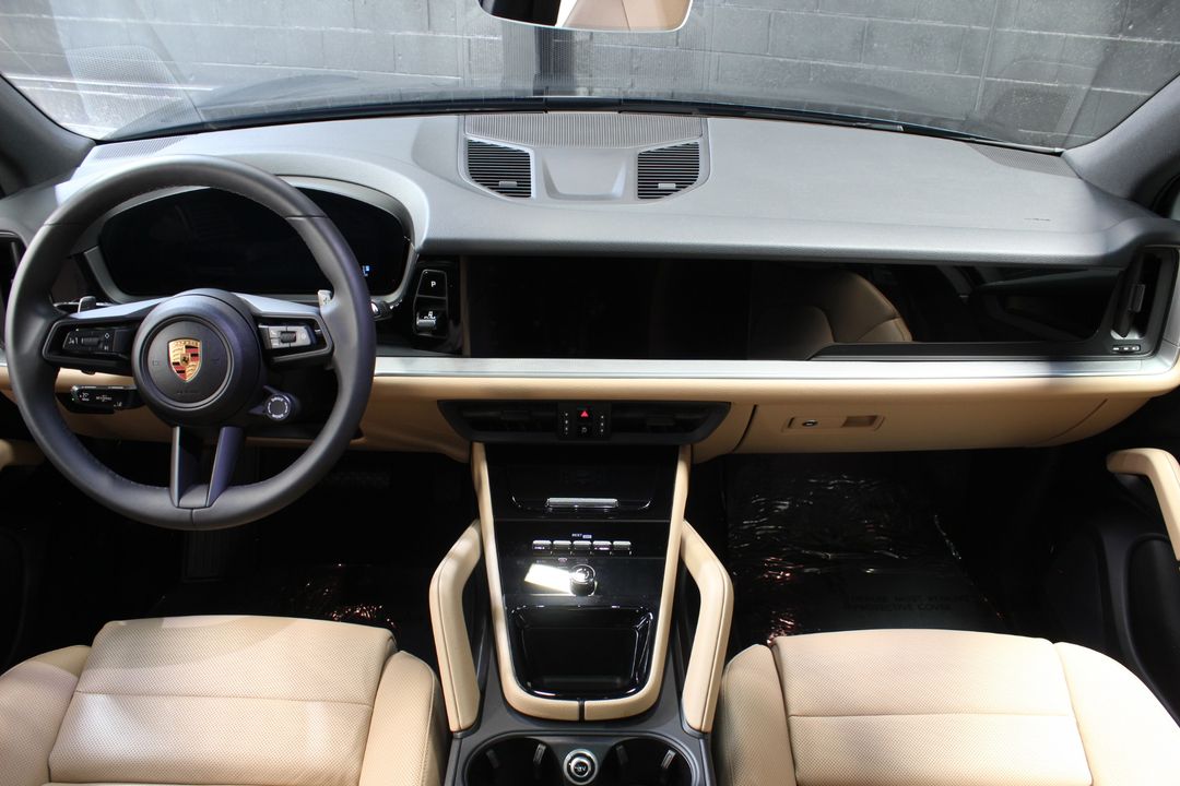 2025 Porsche Cayenne