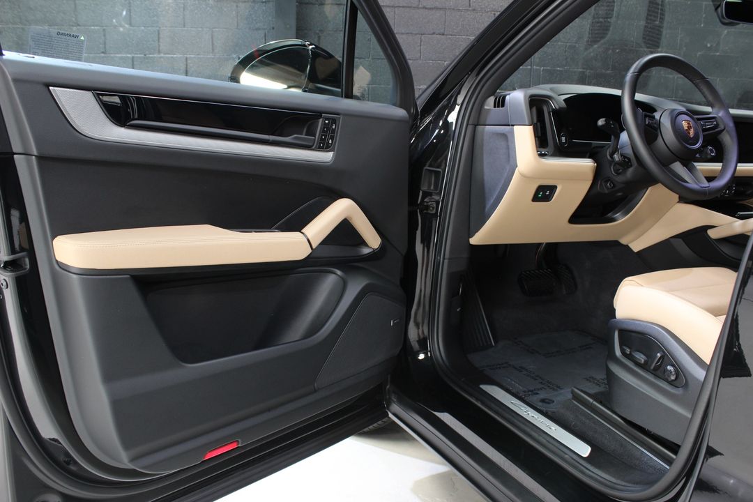 2025 Porsche Cayenne