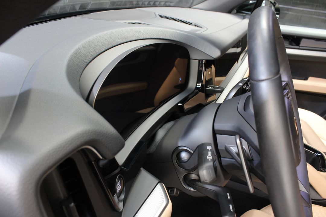 2025 Porsche Cayenne