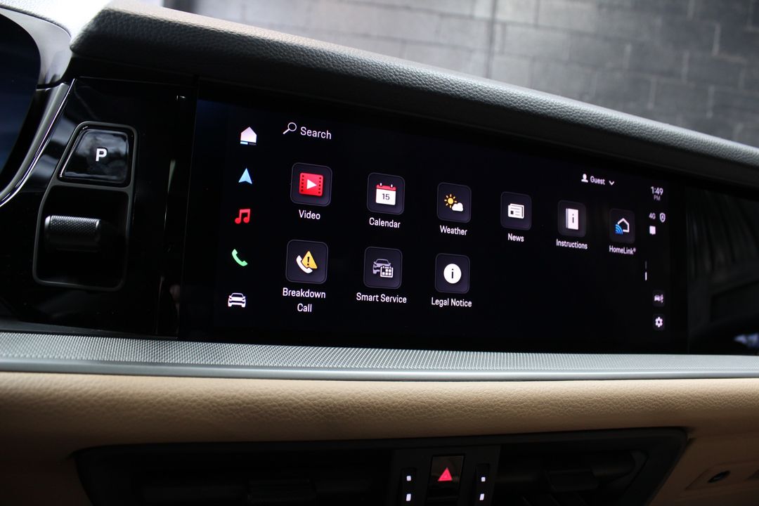 2025 Porsche Cayenne