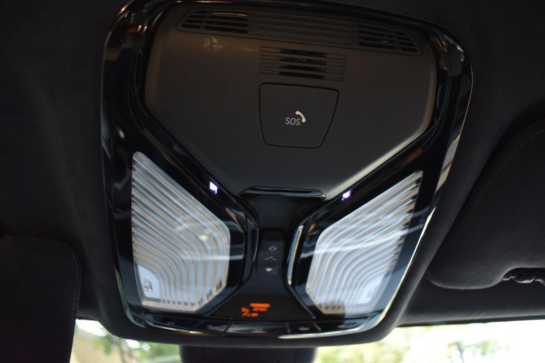 2021 BMW X7