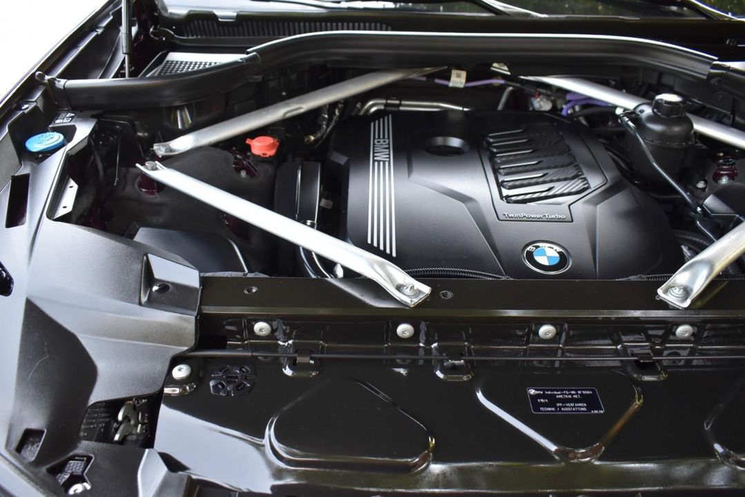 2021 BMW X7