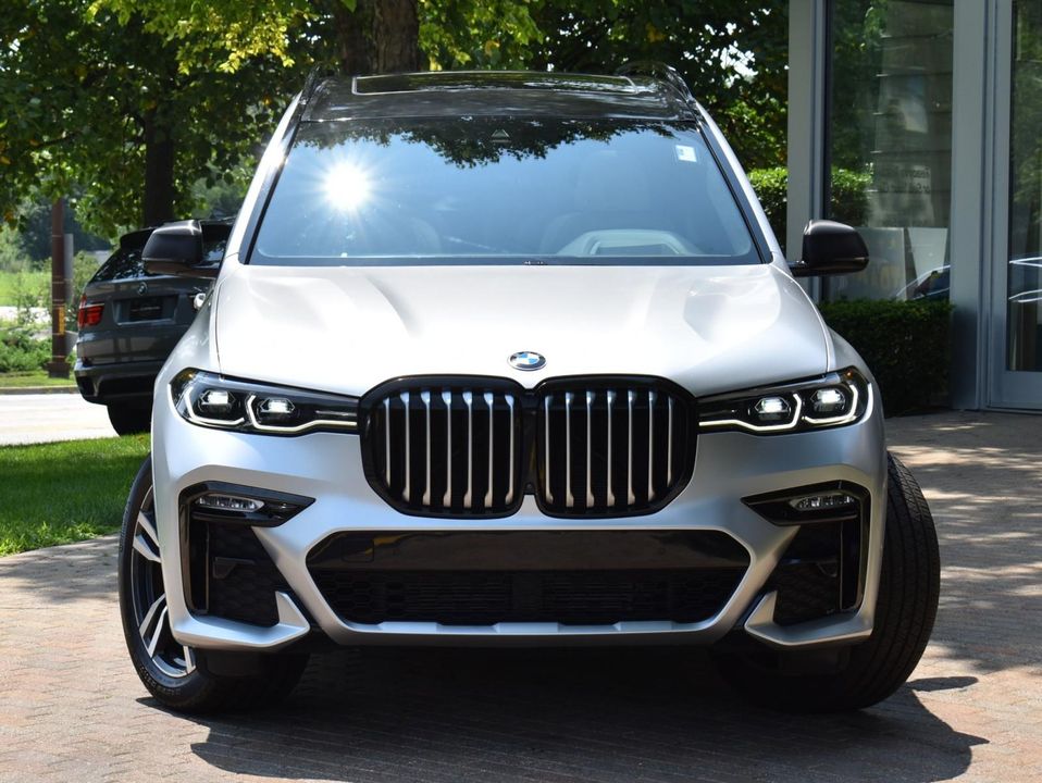 2021 BMW X7