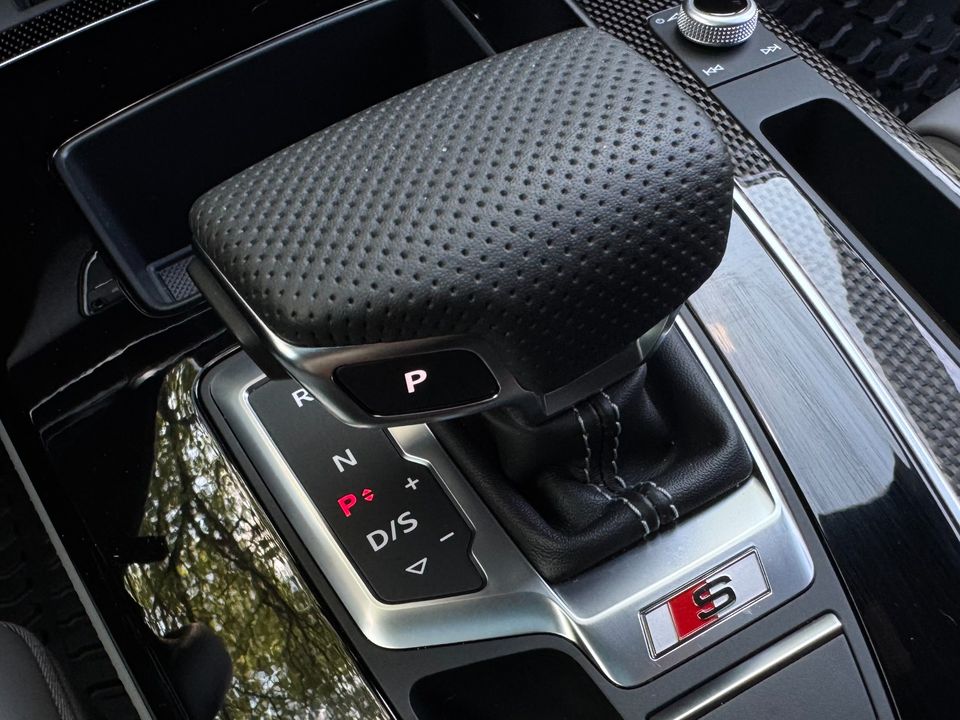 2025 Audi SQ5