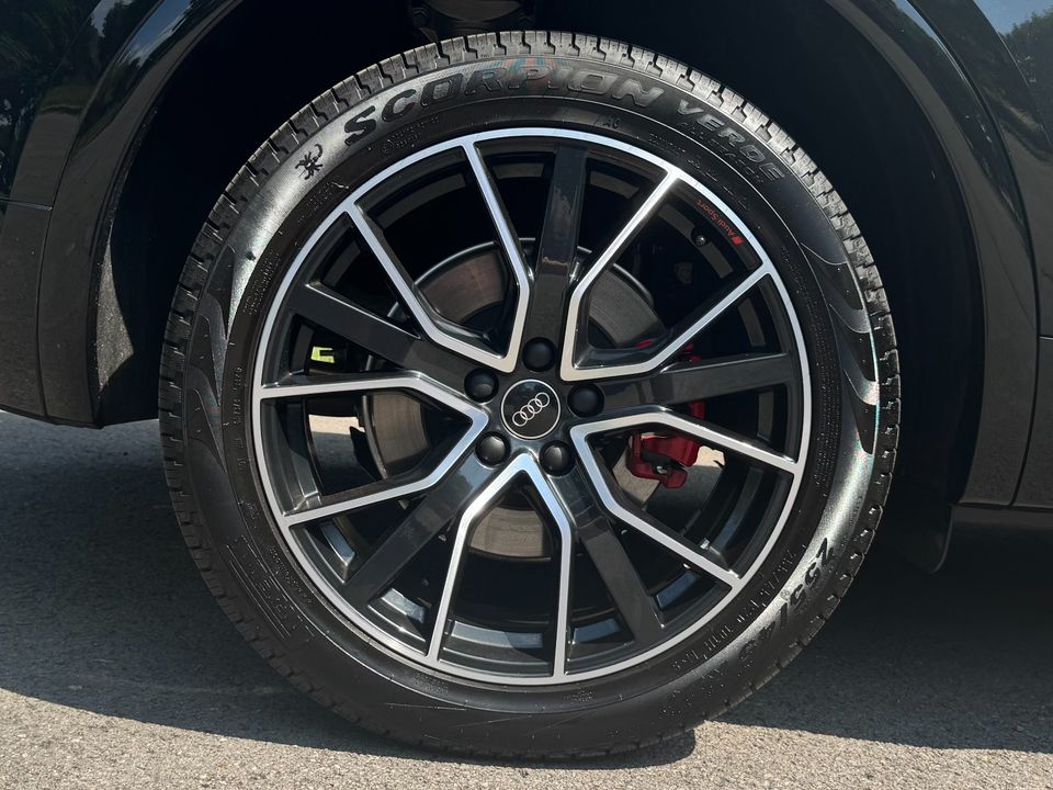 2025 Audi SQ5