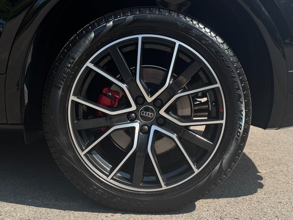 2025 Audi SQ5