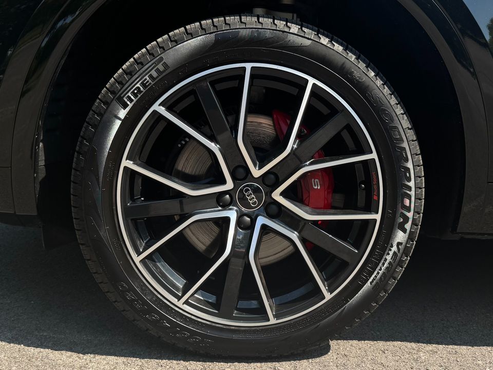 2025 Audi SQ5