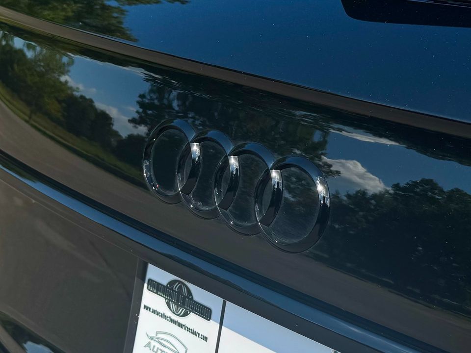 2025 Audi SQ5