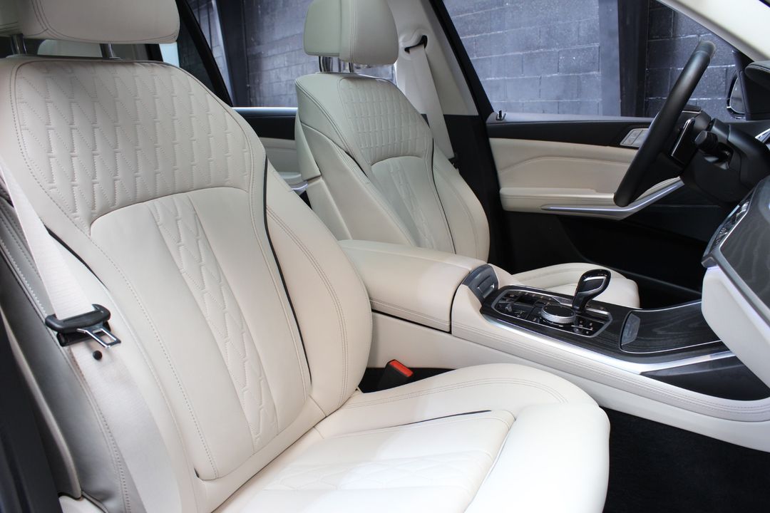 2022 BMW X7