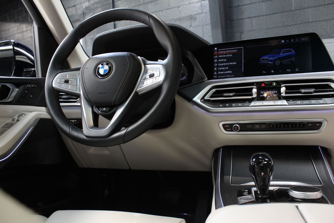 2022 BMW X7