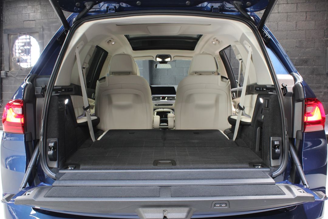 2022 BMW X7