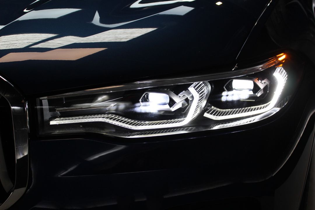 2022 BMW X7