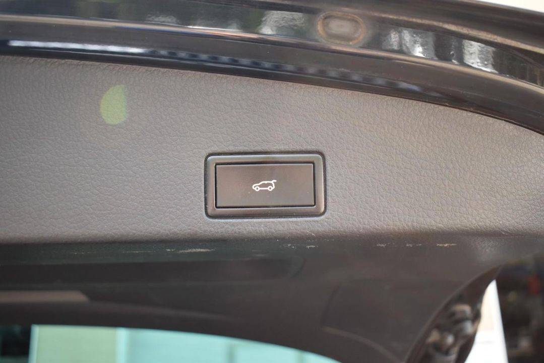 2014 Volkswagen Touareg