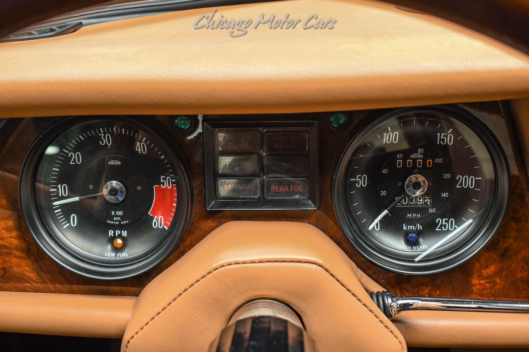 1992 Jensen Interceptor S4