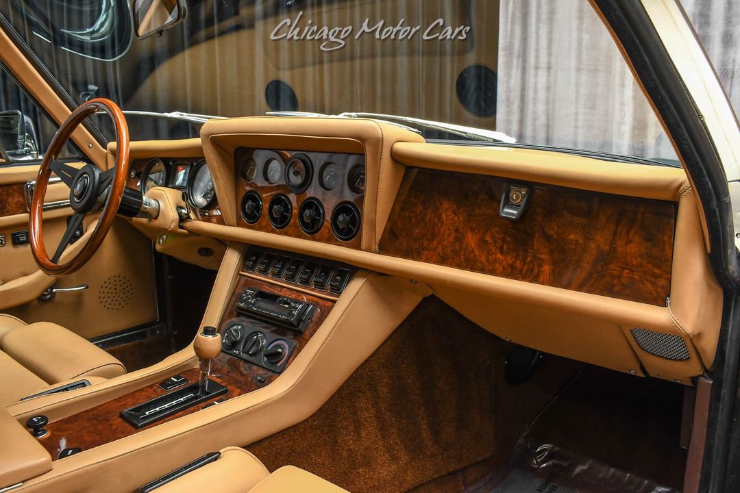 1992 Jensen Interceptor S4