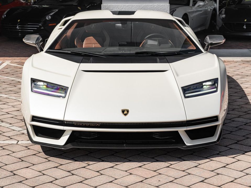 2022 Lamborghini Countach