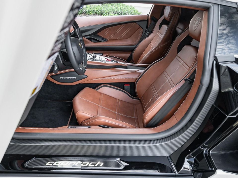 2022 Lamborghini Countach