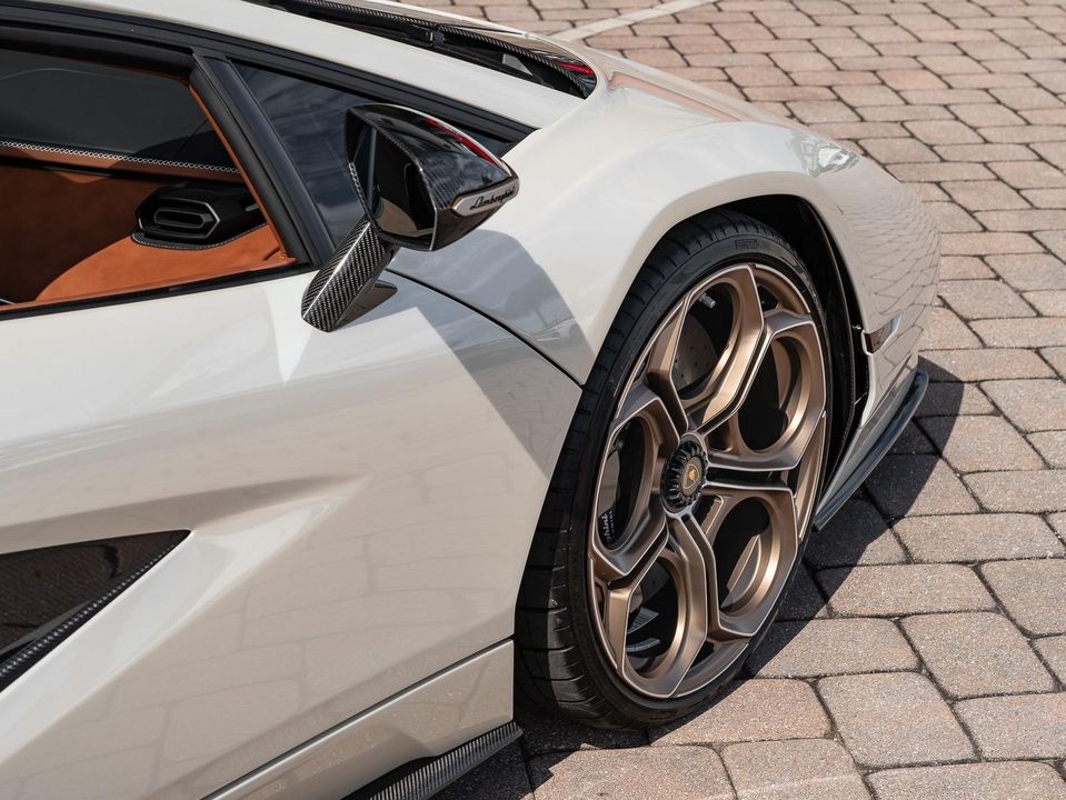 2022 Lamborghini Countach