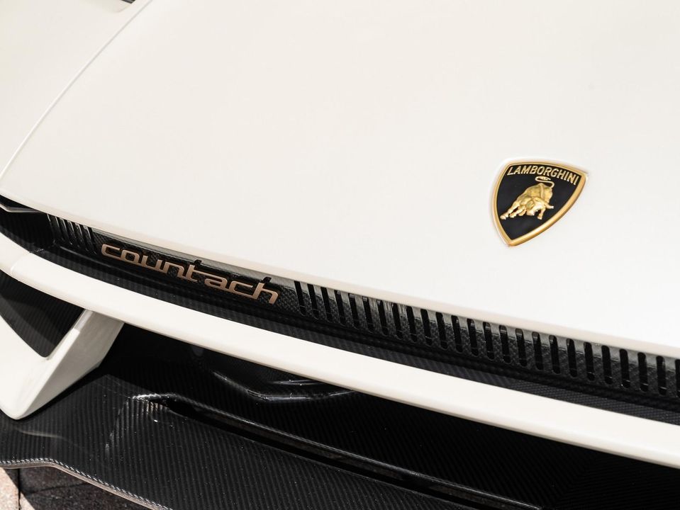 2022 Lamborghini Countach
