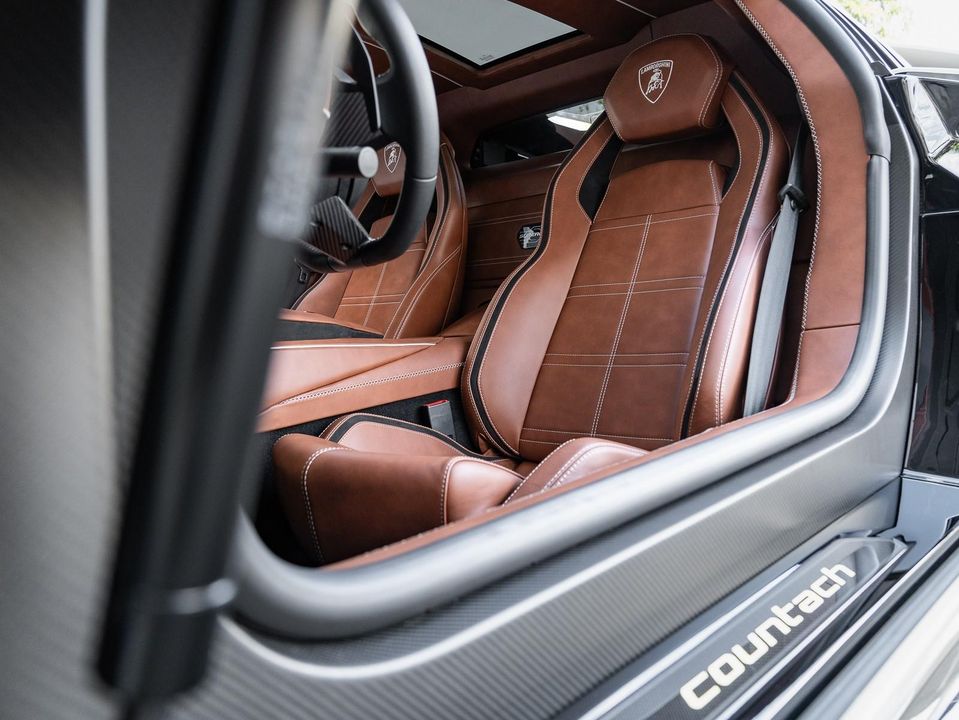 2022 Lamborghini Countach