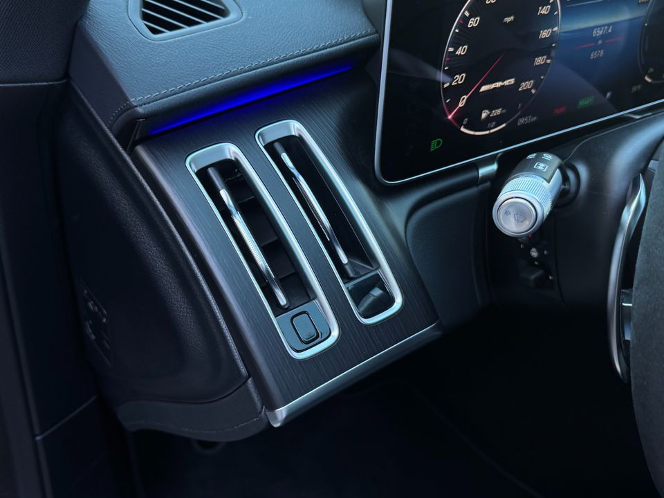 2025 Mercedes-Benz S 63