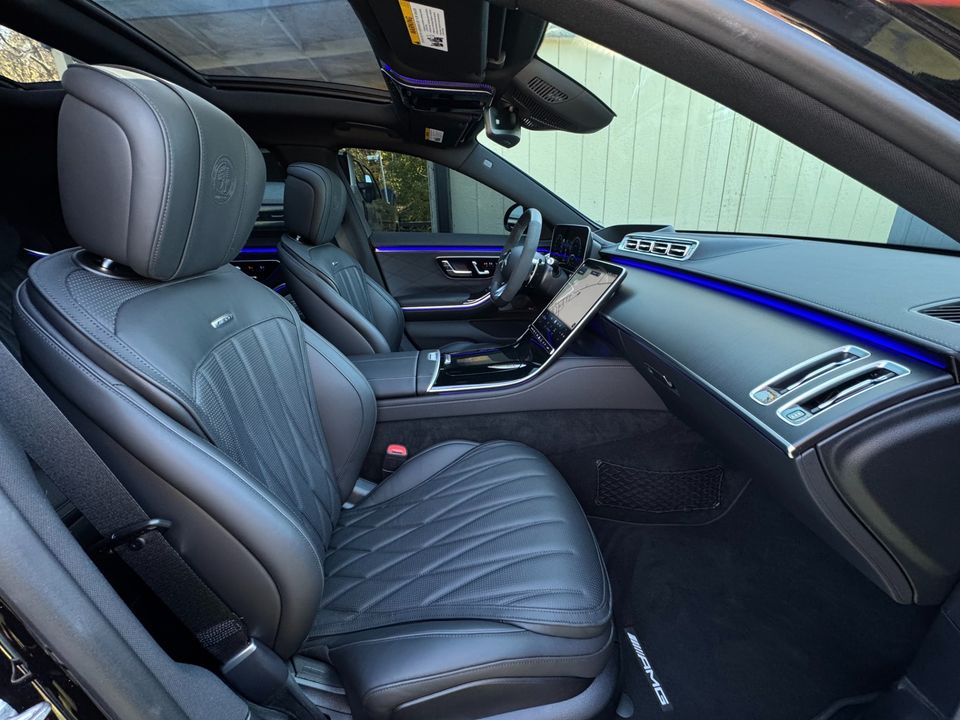 2025 Mercedes-Benz S 63