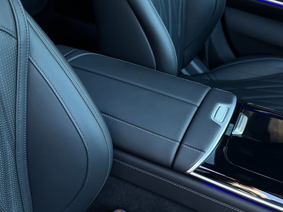 2025 Mercedes-Benz S 63