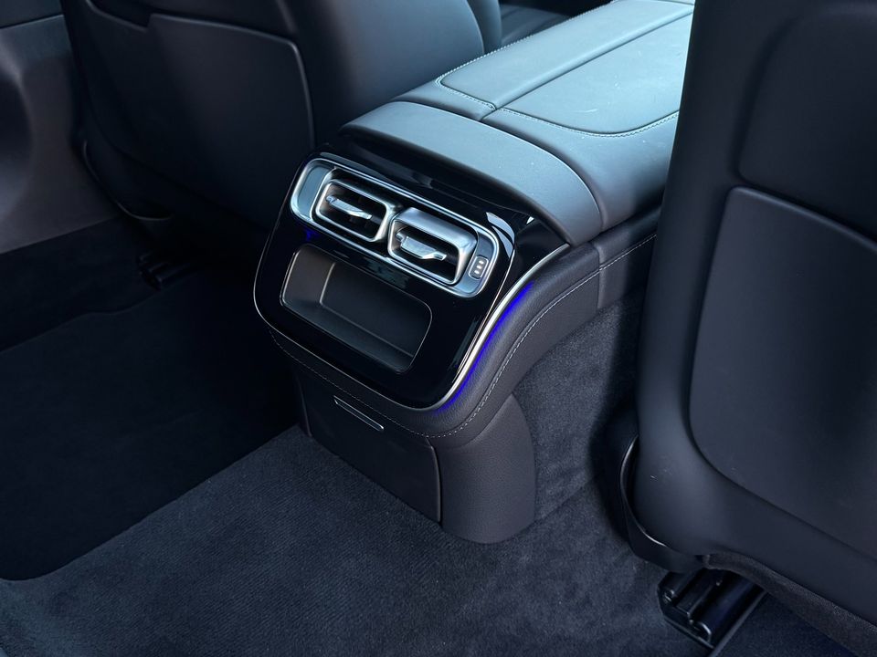 2025 Mercedes-Benz S 63