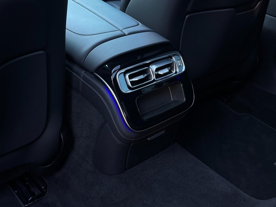 2025 Mercedes-Benz S 63