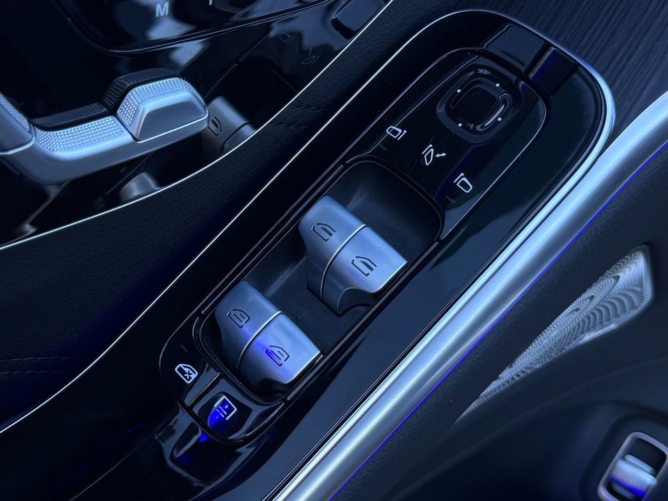 2025 Mercedes-Benz S 63