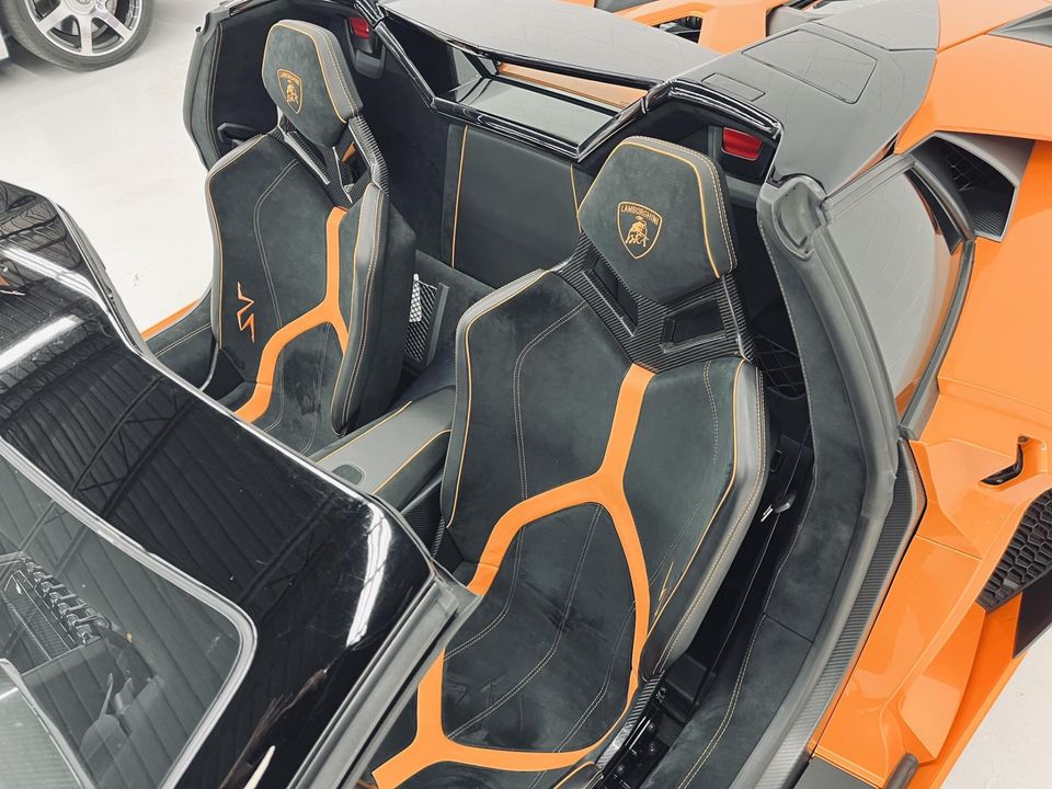 2017 Lamborghini Aventador