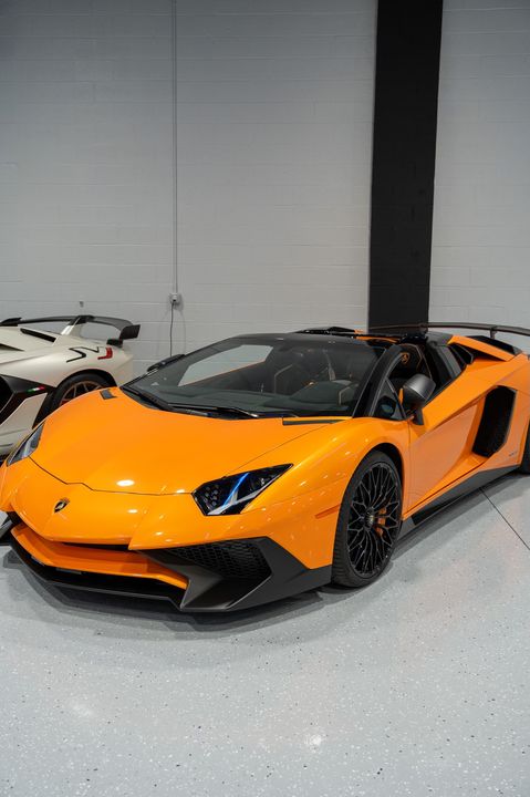 2017 Lamborghini Aventador